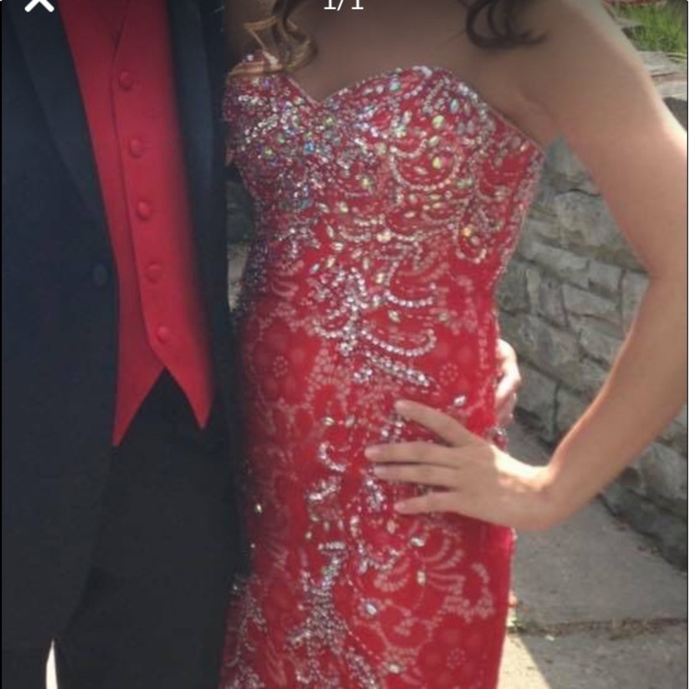 Size 6 sequin prom/formal dress